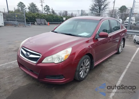 2010 Subaru Legacy 2.5I Limited z USA, uszkodzony, nr VIN 4S3BMCJ6XA3236804